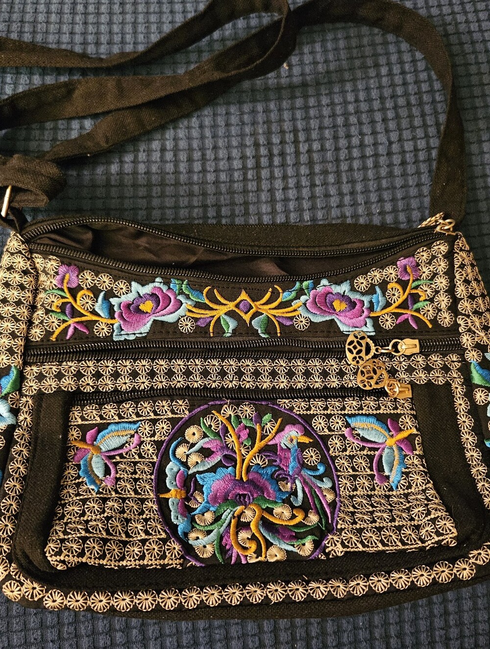 Women's canvas embroidered multi-pocket shoulder bag Crossbody purse